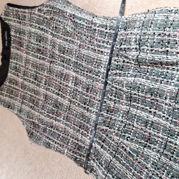 Tweed dress - Picture 8 of 9
